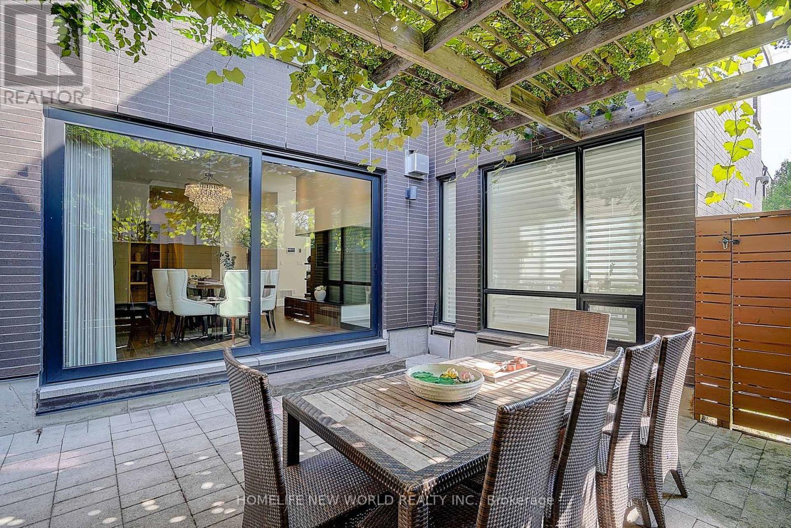 7 VALLIERE PLACE W - Image 47