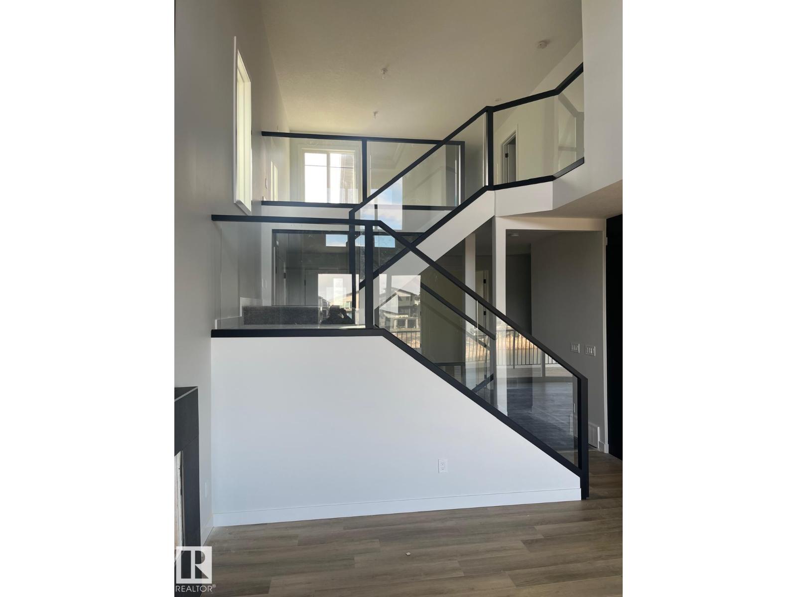 2 Southbridge Court - Image 7
