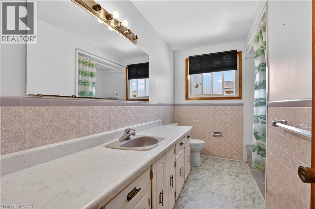 128 HADELAND Avenue - 39