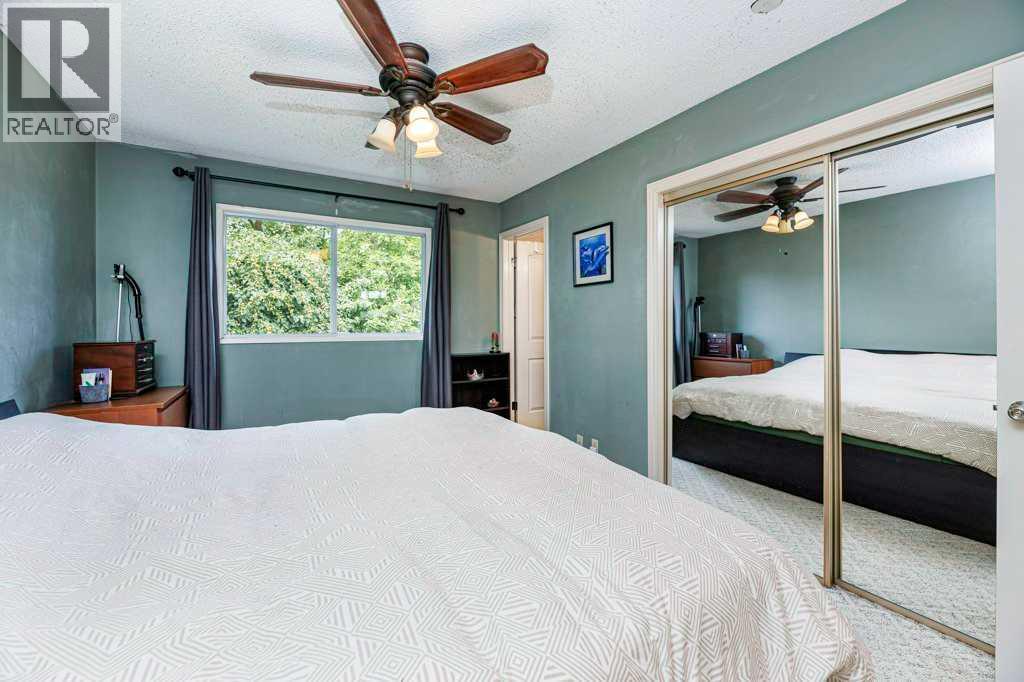 65 Hart Crescent - 16