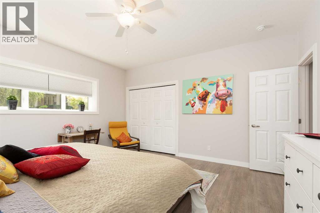 319 Canyon Boulevard W - 38