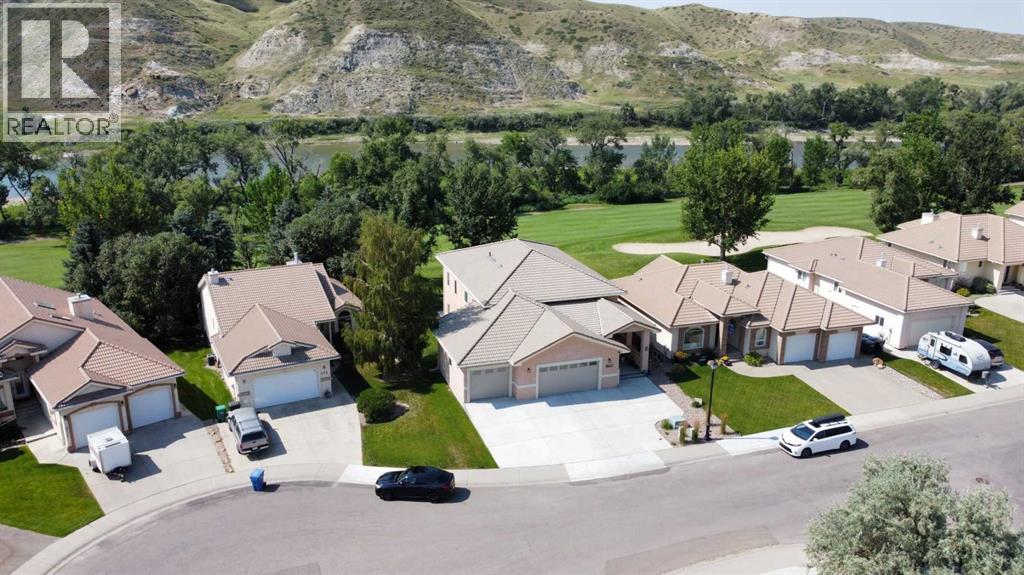 319 Canyon Boulevard W - 4