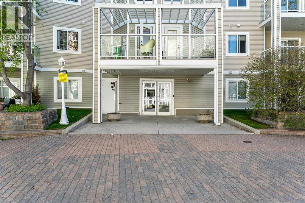 305, 290 Shawville Way SE