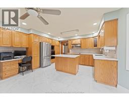 Kitchen - 5753 Bishop Street, Lasalle, ON N9H1N8 Photo 18