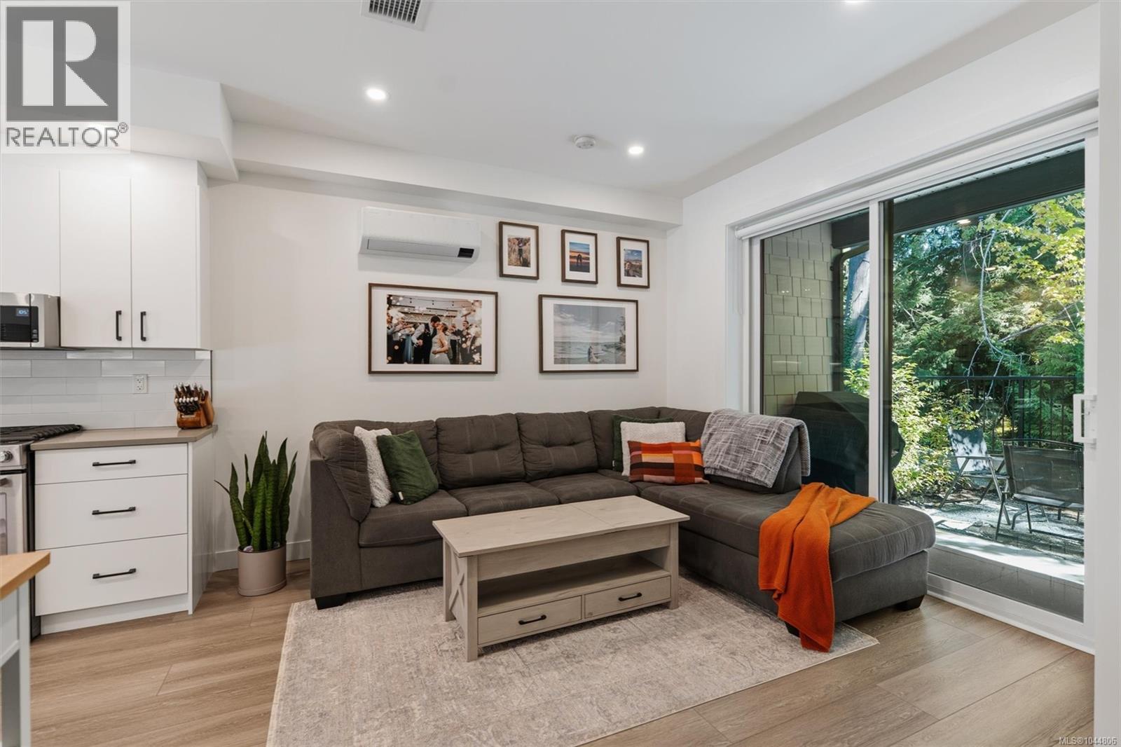 2839 Caster Pl - Image 6