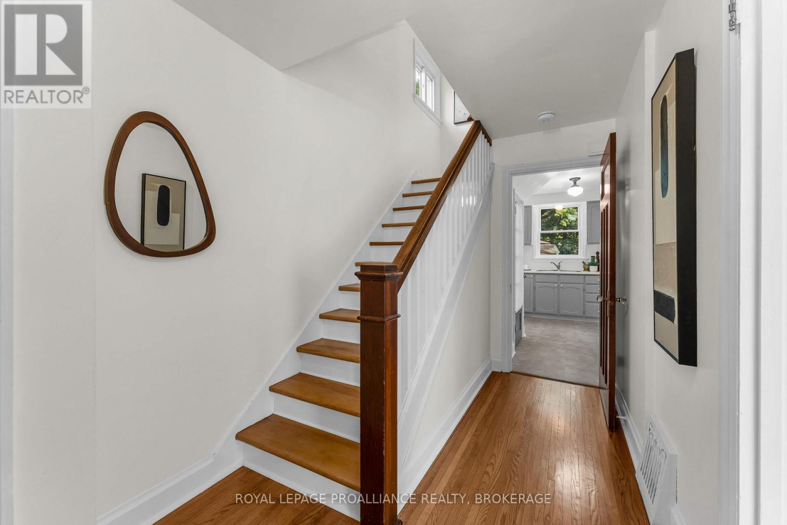 201 WILLINGDON AVENUE - 5