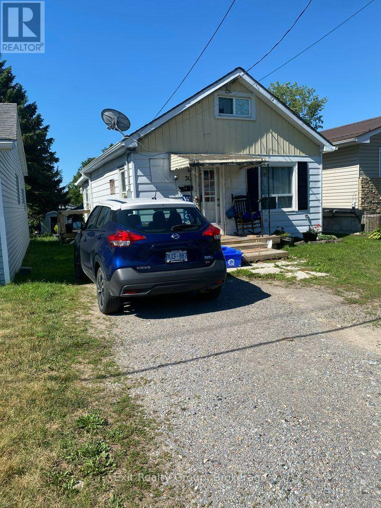 30 BOCAGE STREET - 2