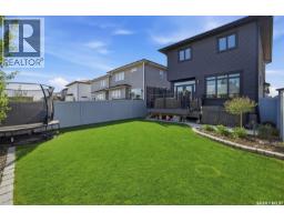 250 Skopik Crescent, Saskatoon, SK S7V0V7 Photo 39