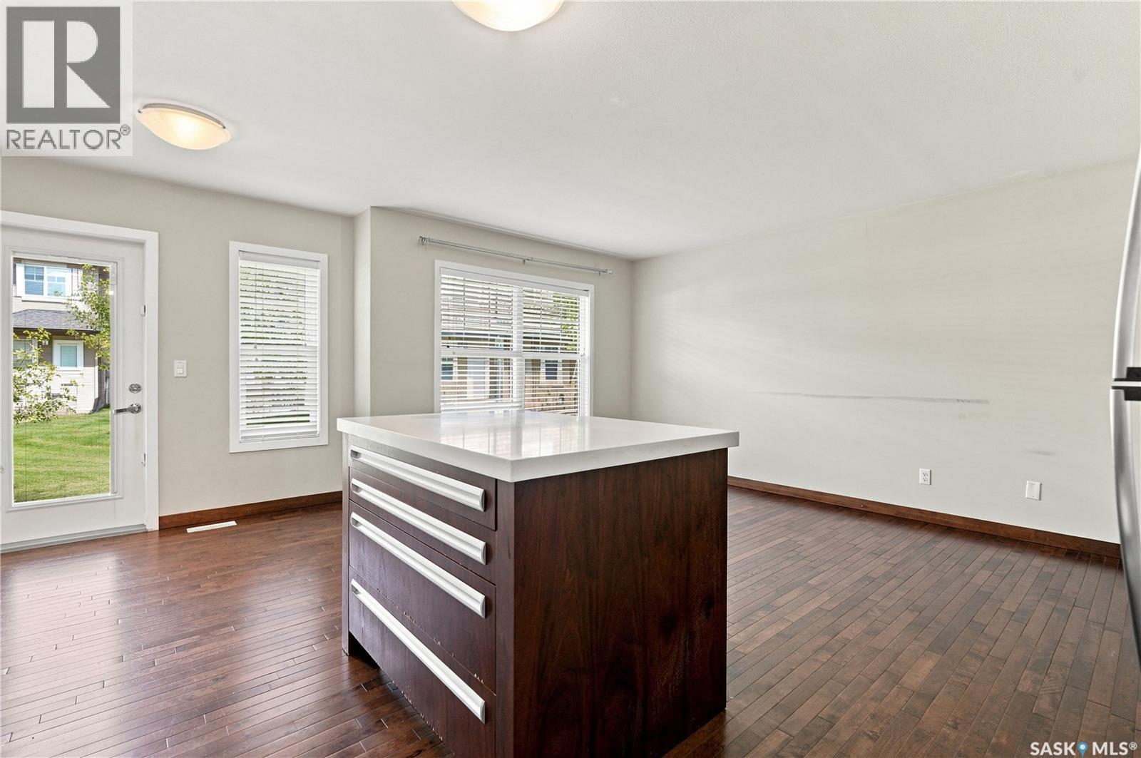 #203 1555 Paton CRESCENT - 14
