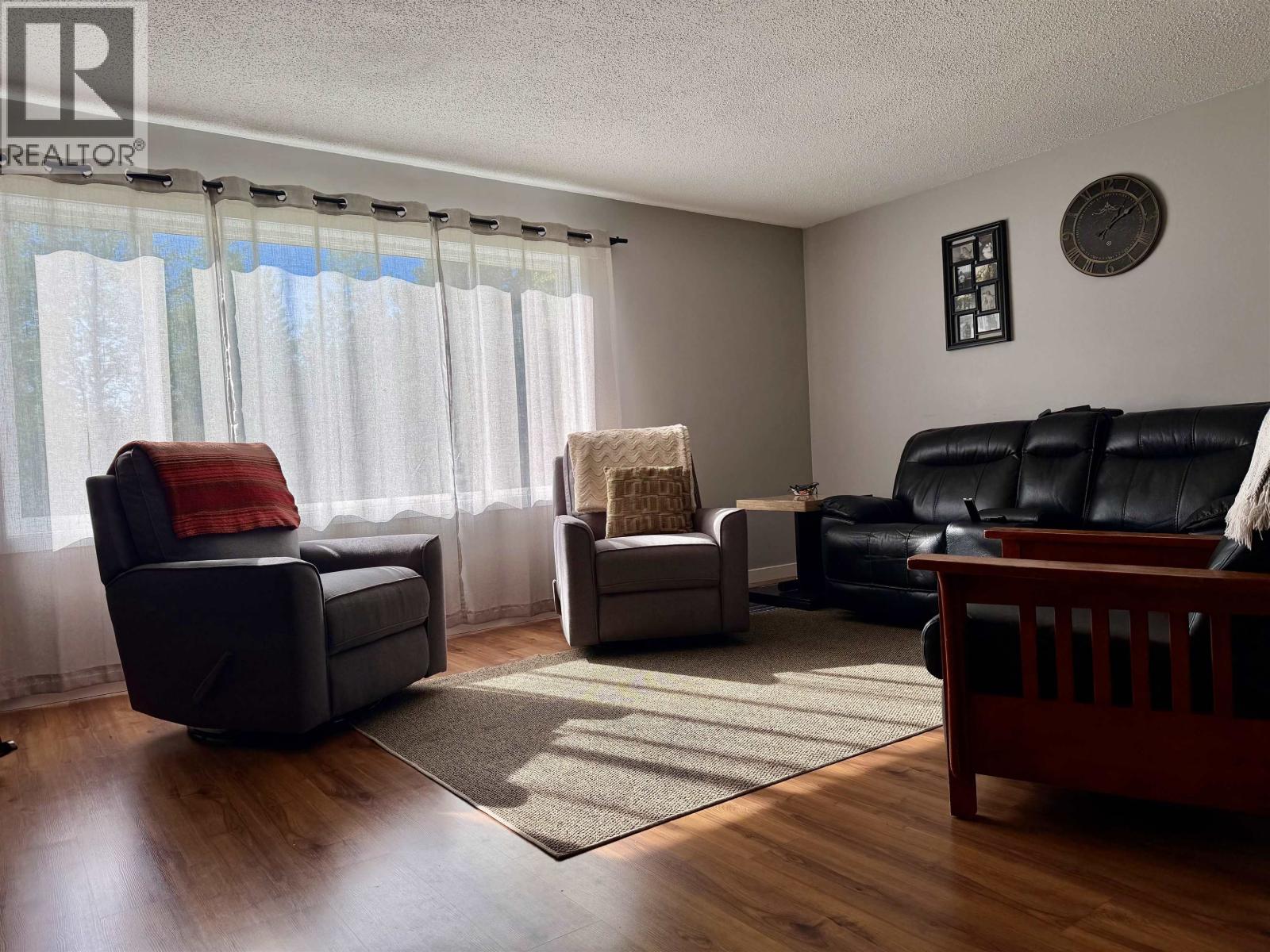 Photo 12 of 24 — 8490 LOUISE DRIVE · Prince George, BC
