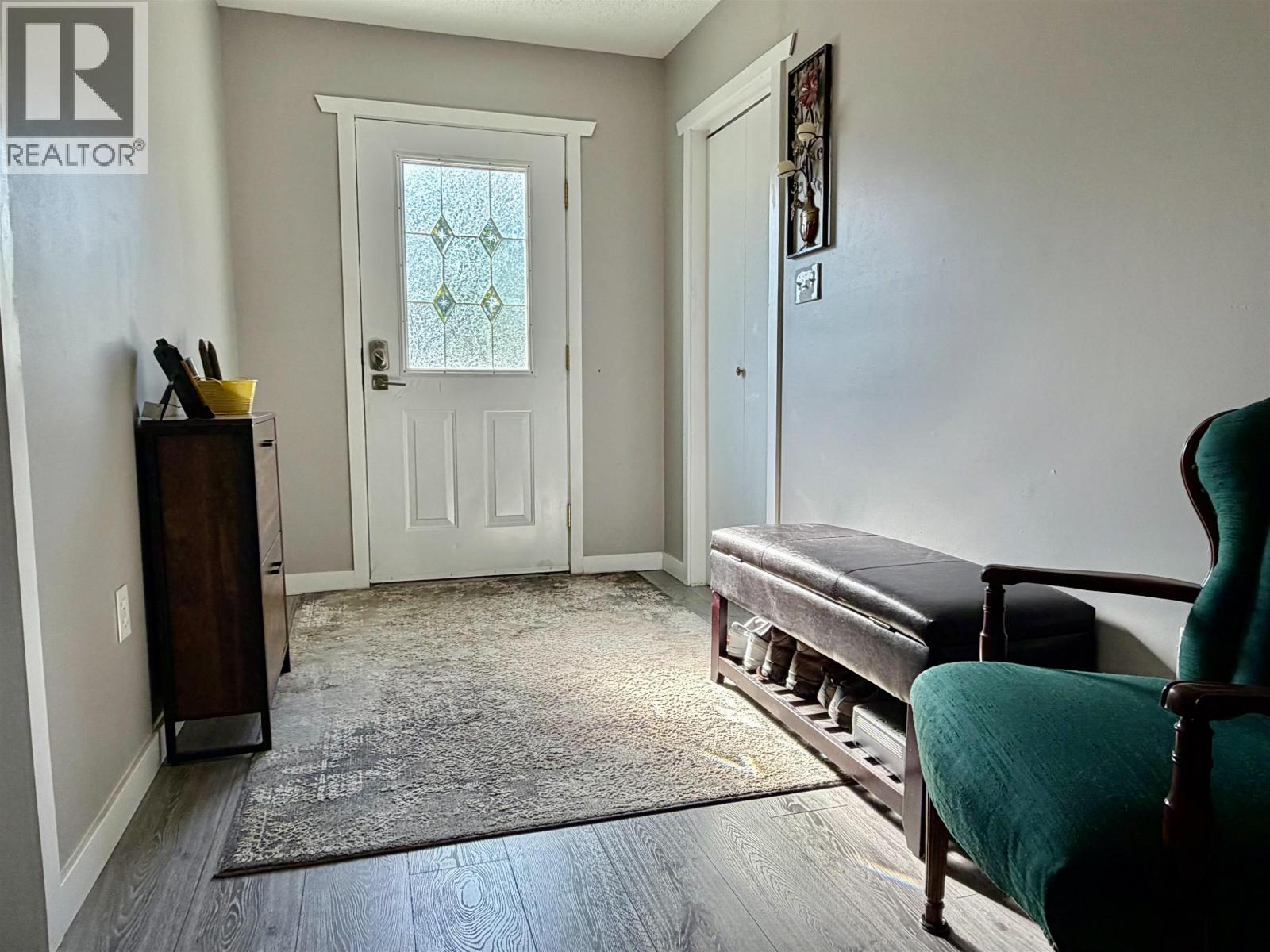 8490 LOUISE DRIVE - 4