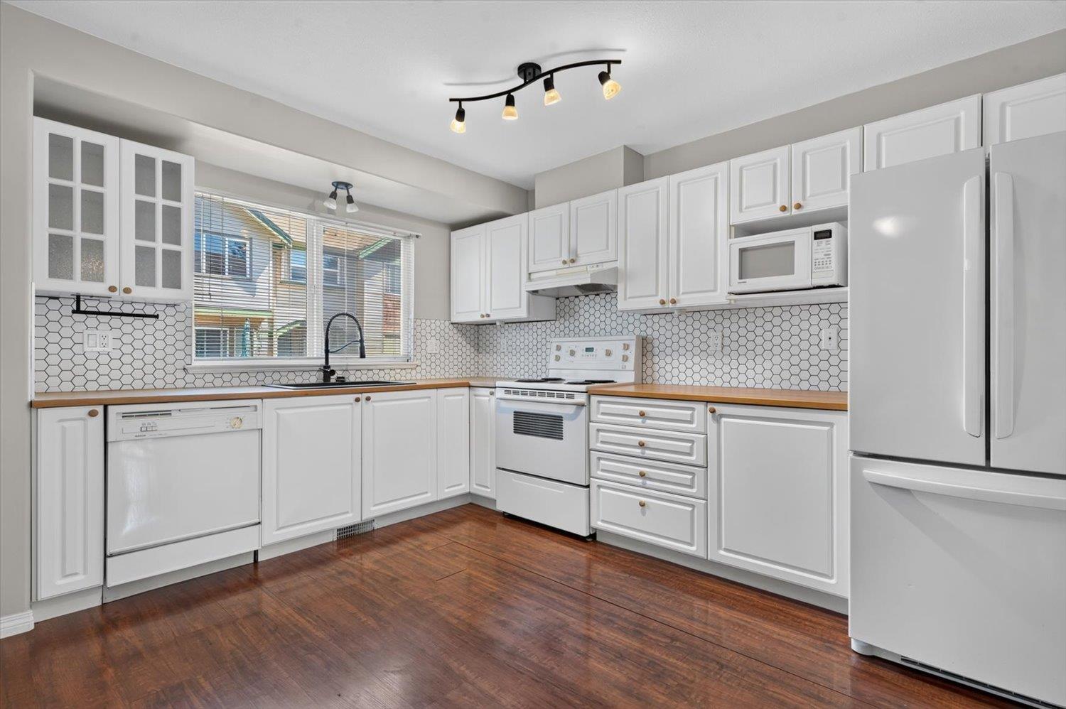 24 9470 HAZEL STREET, Chilliwack Proper East, Chilliwack