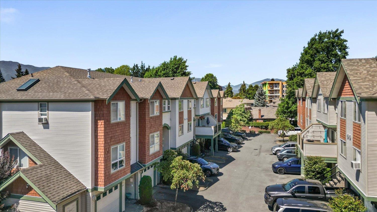 24 9470 HAZEL STREET, Chilliwack Proper East, Chilliwack