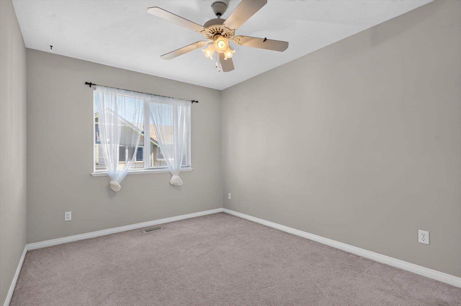 24 9470 HAZEL STREET, Chilliwack Proper East, Chilliwack