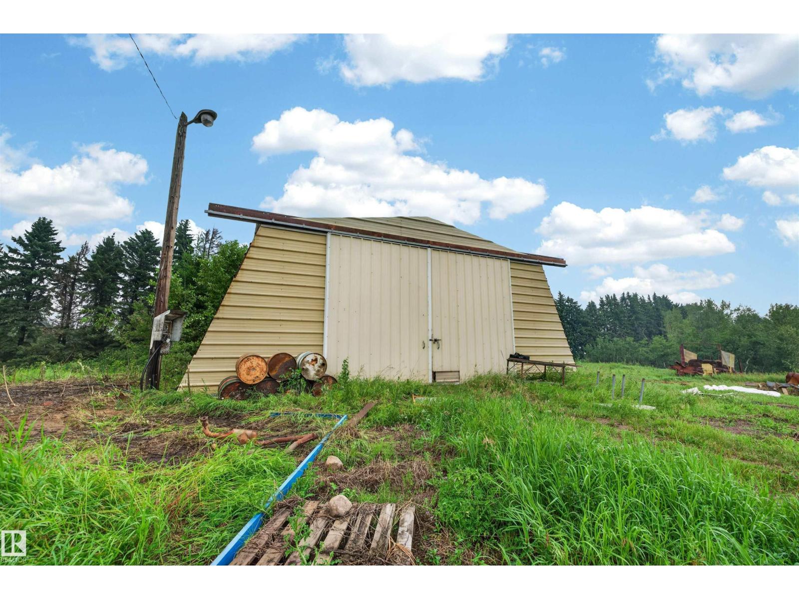 21419 TWP 542 - 18