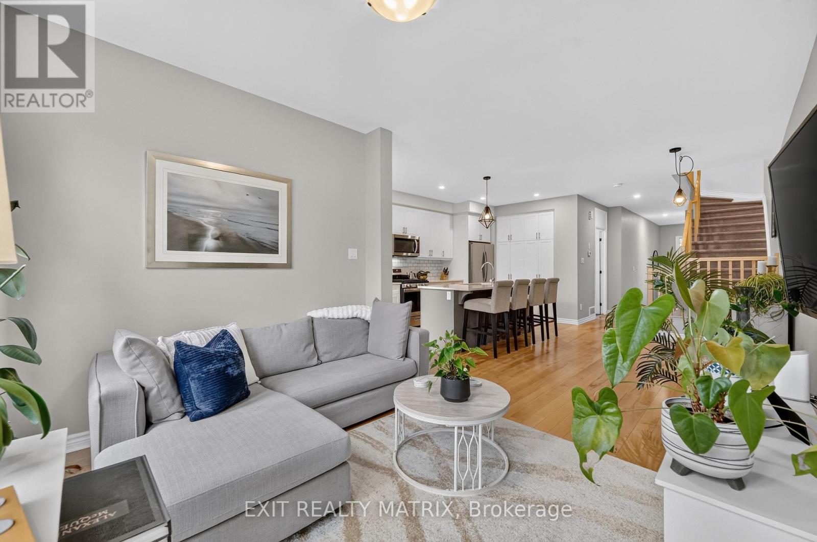 32 DUNCANVILLE STREET - Image 16