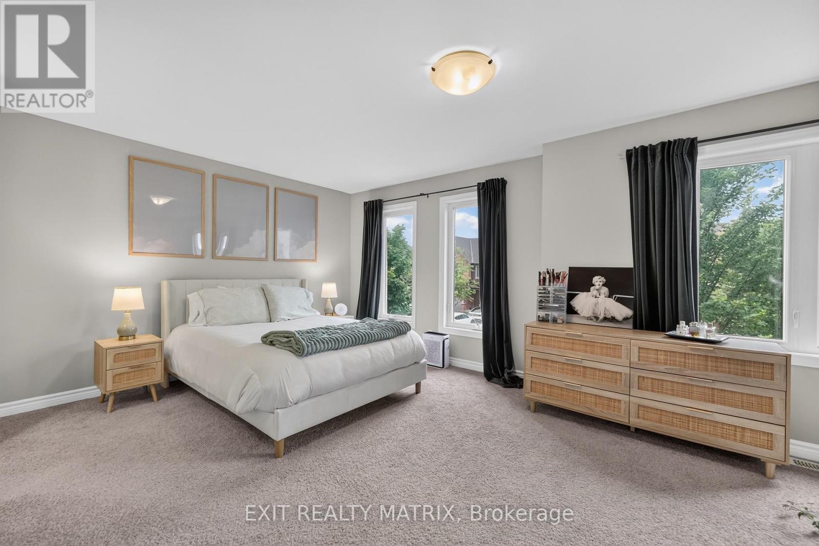 32 DUNCANVILLE STREET - Image 19