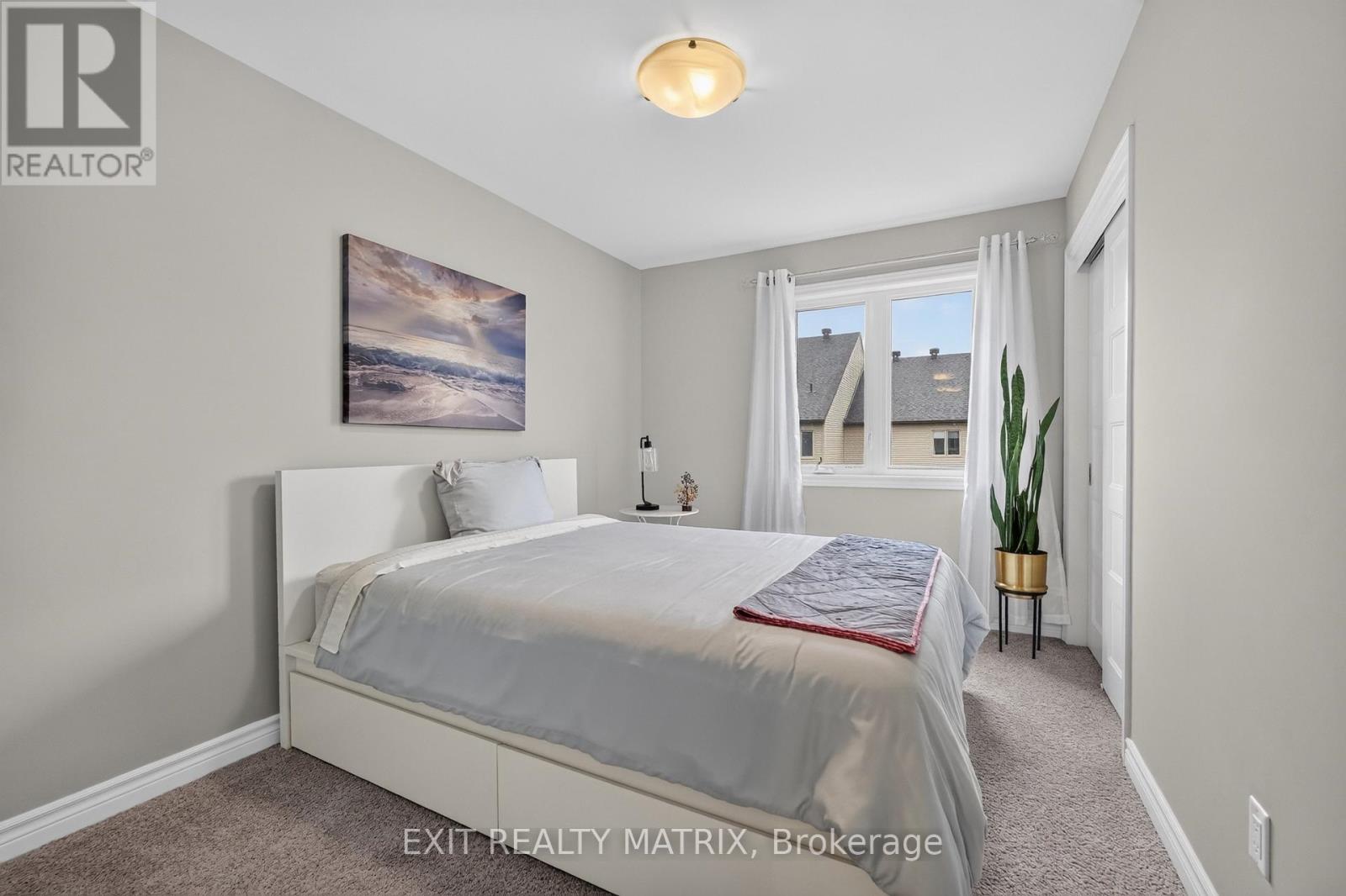 32 DUNCANVILLE STREET - Image 23