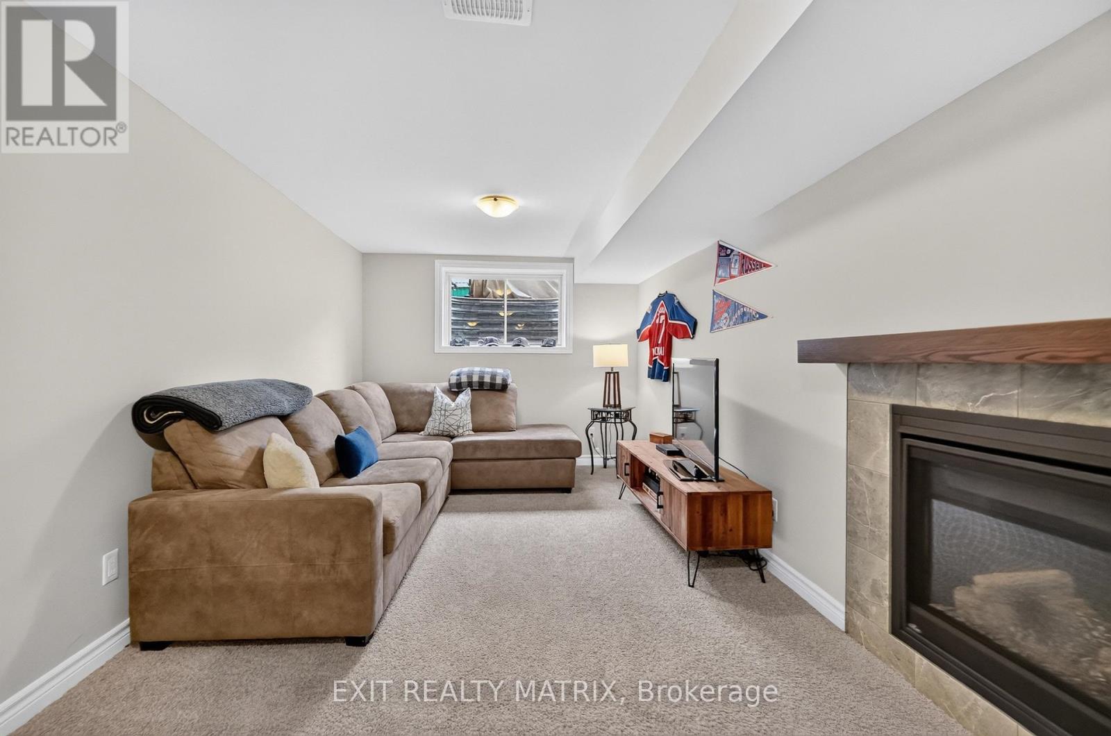 32 DUNCANVILLE STREET - Image 30