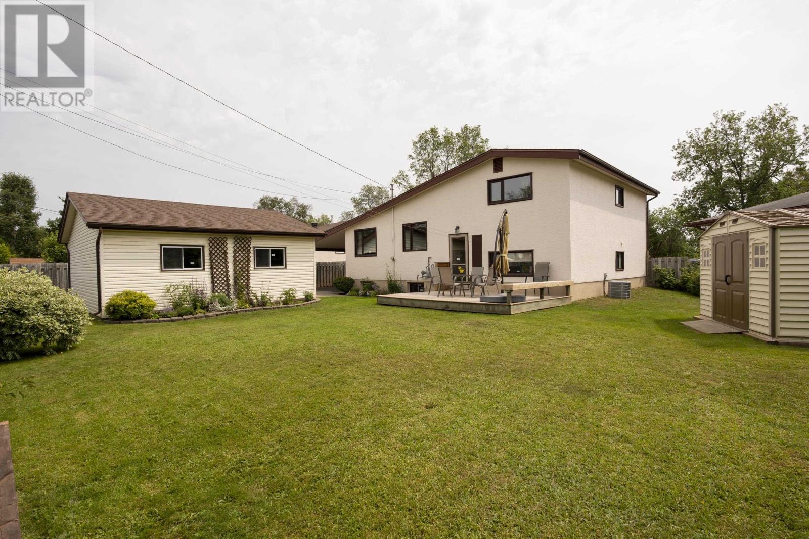 236 Poplar Ave - 26