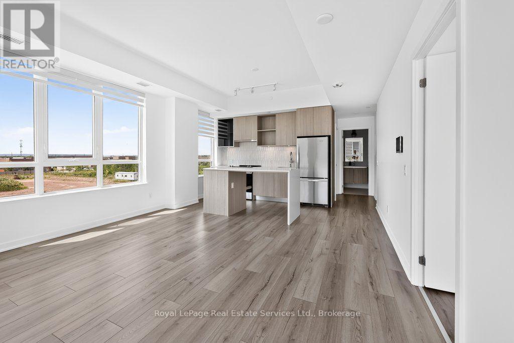 #332 405 DUNDAS STREET W - 16