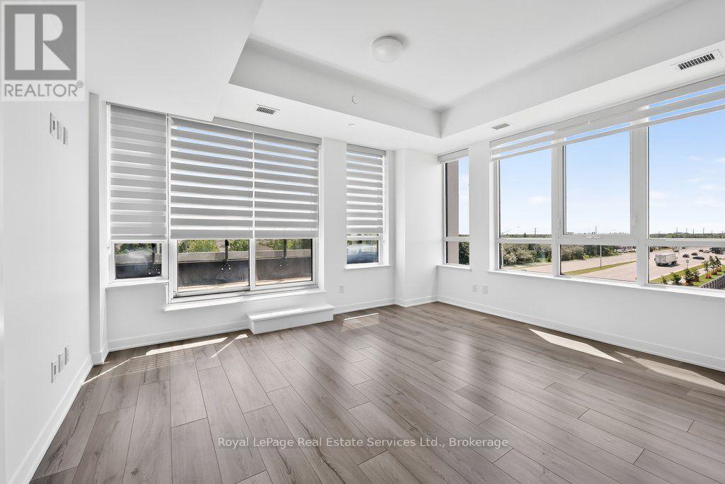 #332 405 DUNDAS STREET W - 18