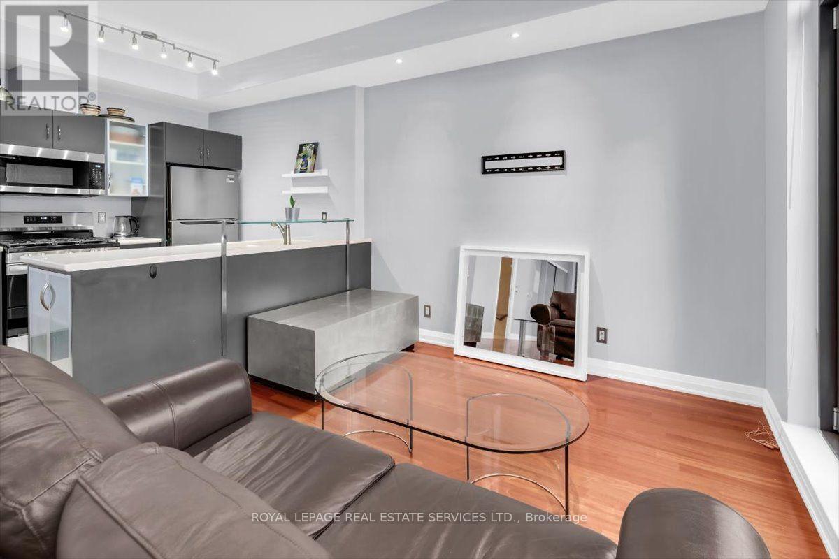 #108 3 MCALPINE STREET - 14