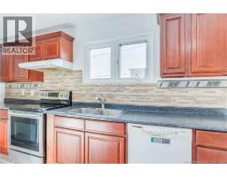 Living room - 194 Jones Street, Moncton, NB E1C6K3 Photo 12
