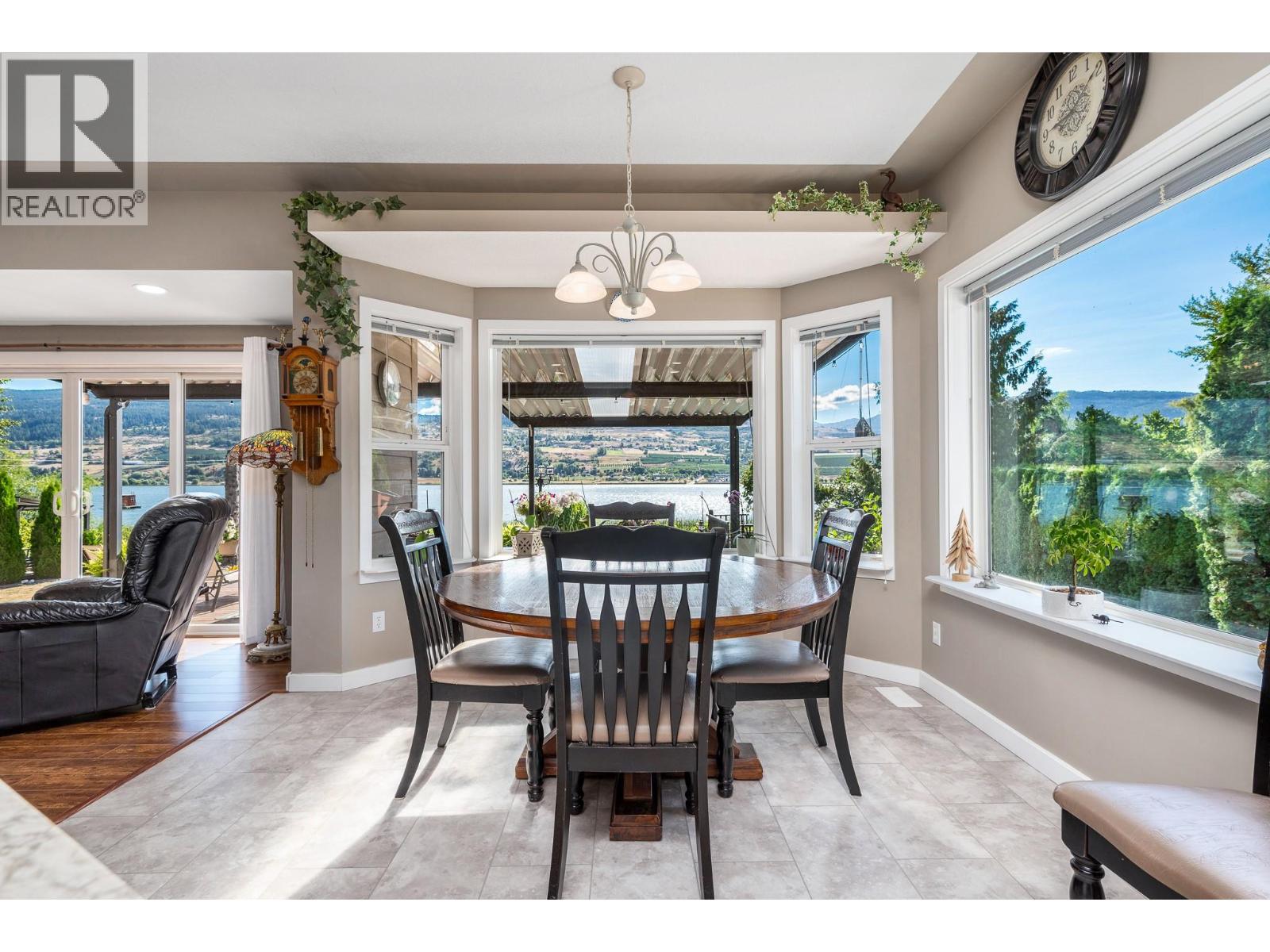 7185 Old Kamloops Road, Vernon