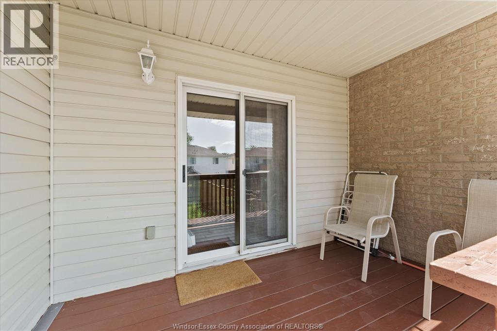 4135 St. Clair - 25