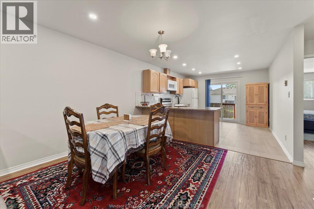 4135 St. Clair - 6