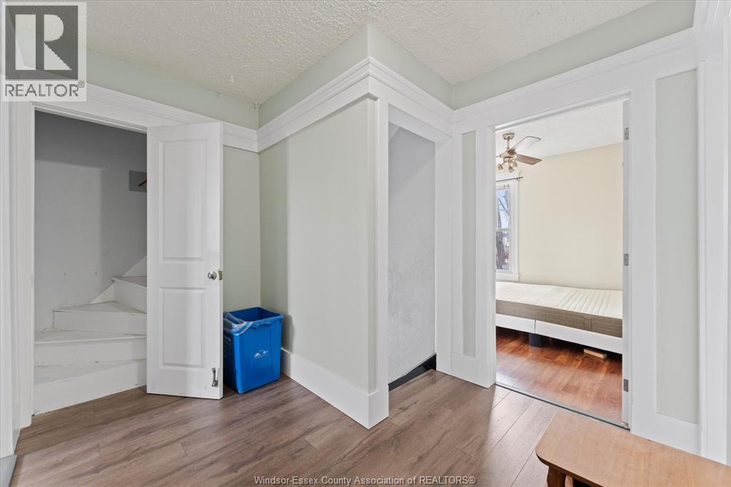 475 MCKAY AVENUE - 21