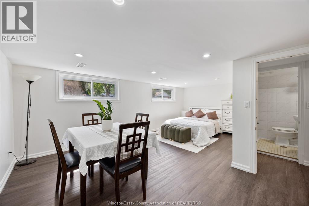 1507 ST. GABRIEL - Image 19