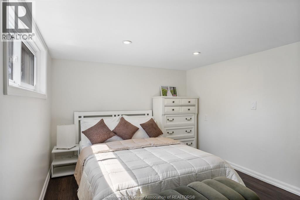 1507 ST. GABRIEL - Image 20