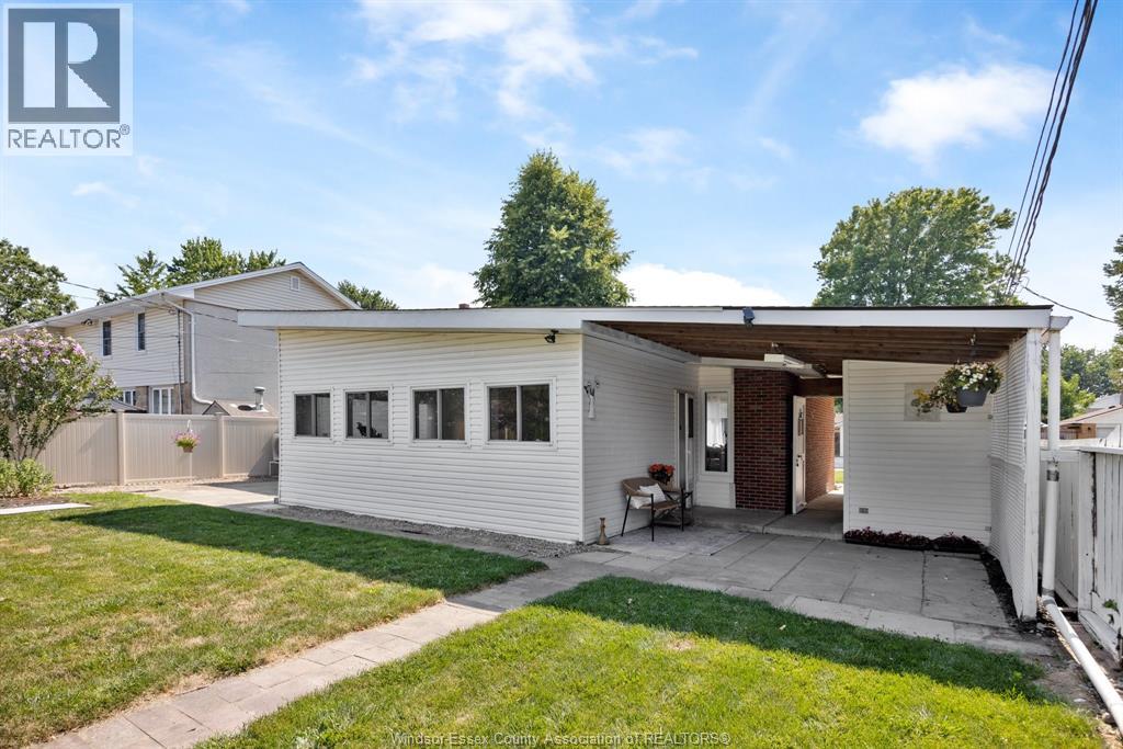 1507 ST. GABRIEL - 27