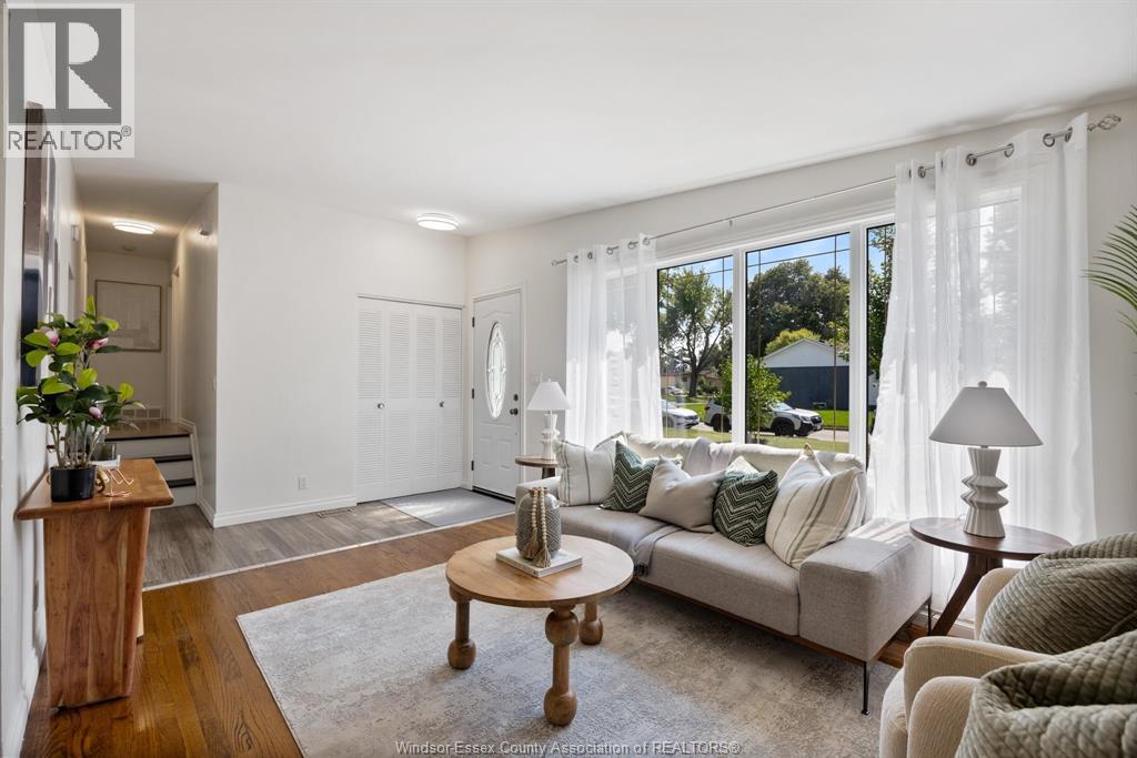 1507 ST. GABRIEL - Image 4