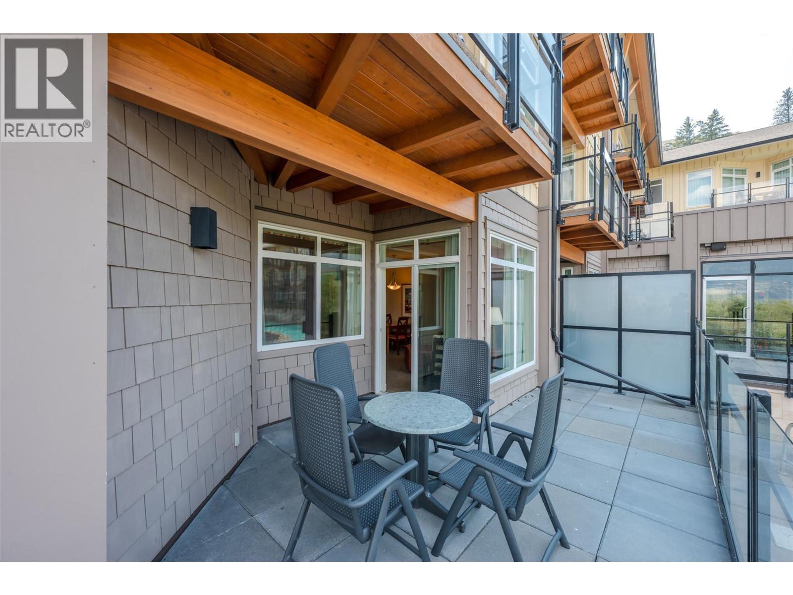 13011 Lakeshore Drive S, Summerland
