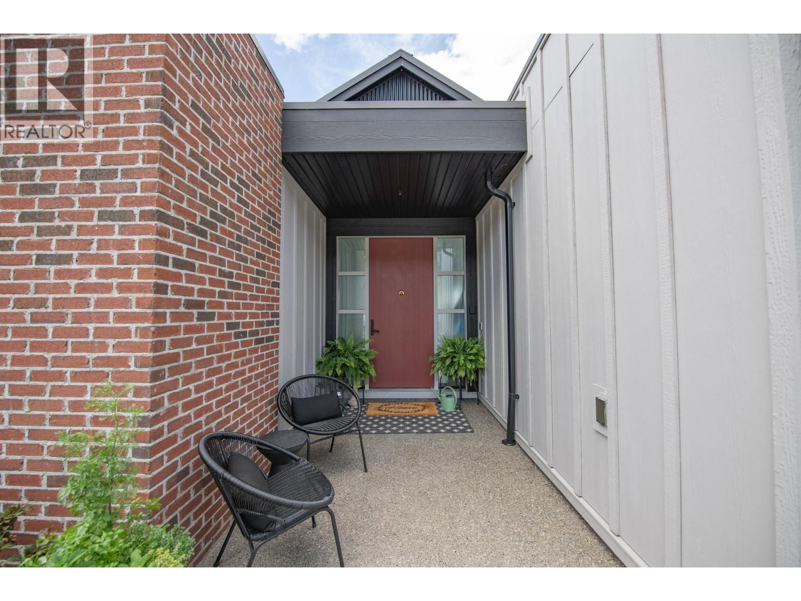 213 Ashcroft Place - 5