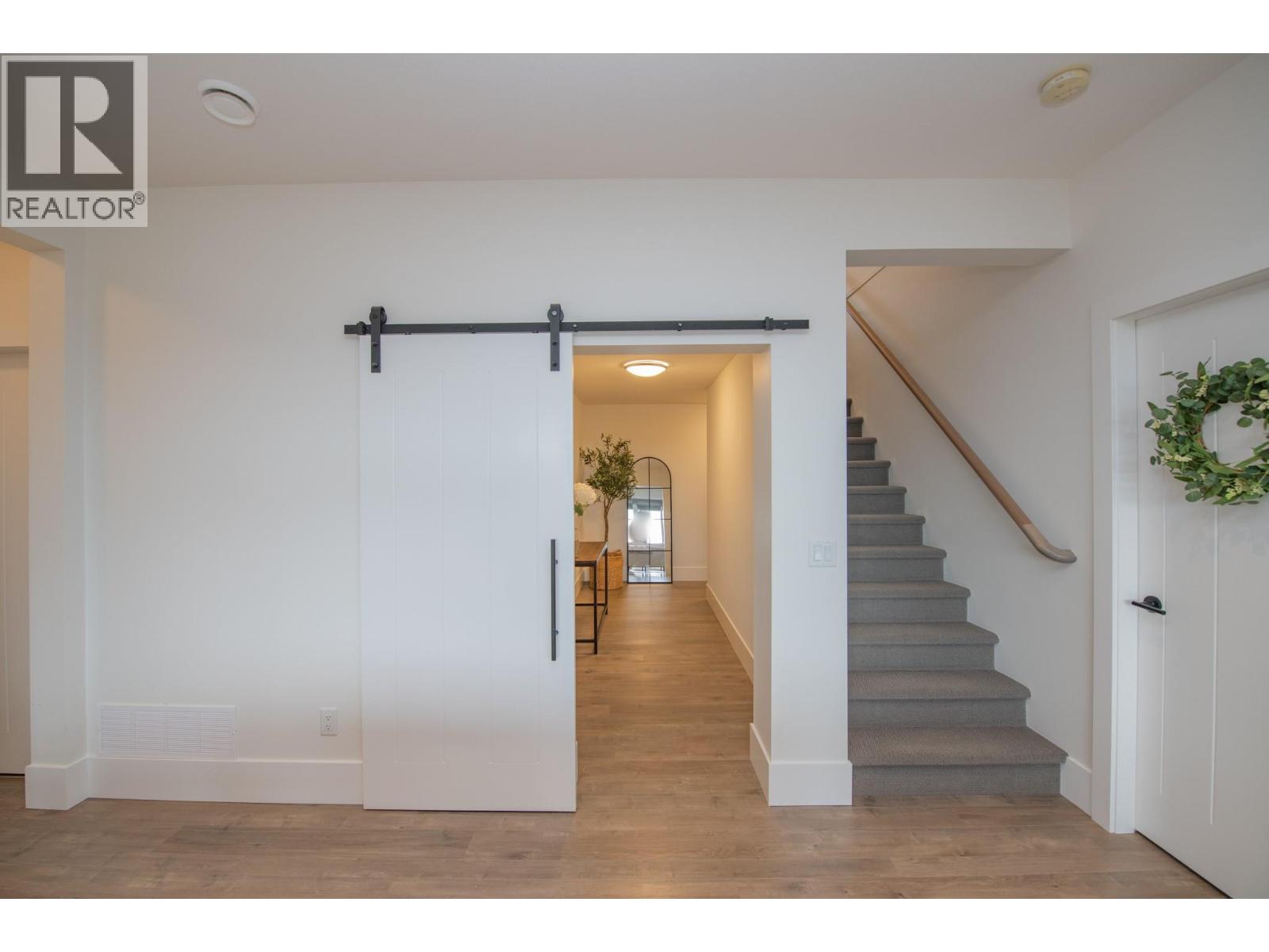 213 Ashcroft Place, Vernon