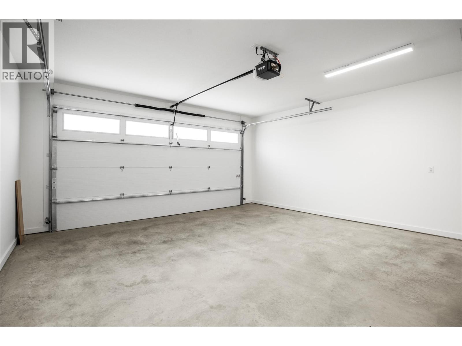 7060 Manning Place, Vernon