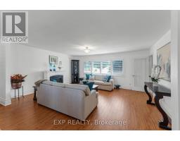 Laundry room - 6030 Doane Road, East Gwillimbury, ON L0G1M0 Photo 11