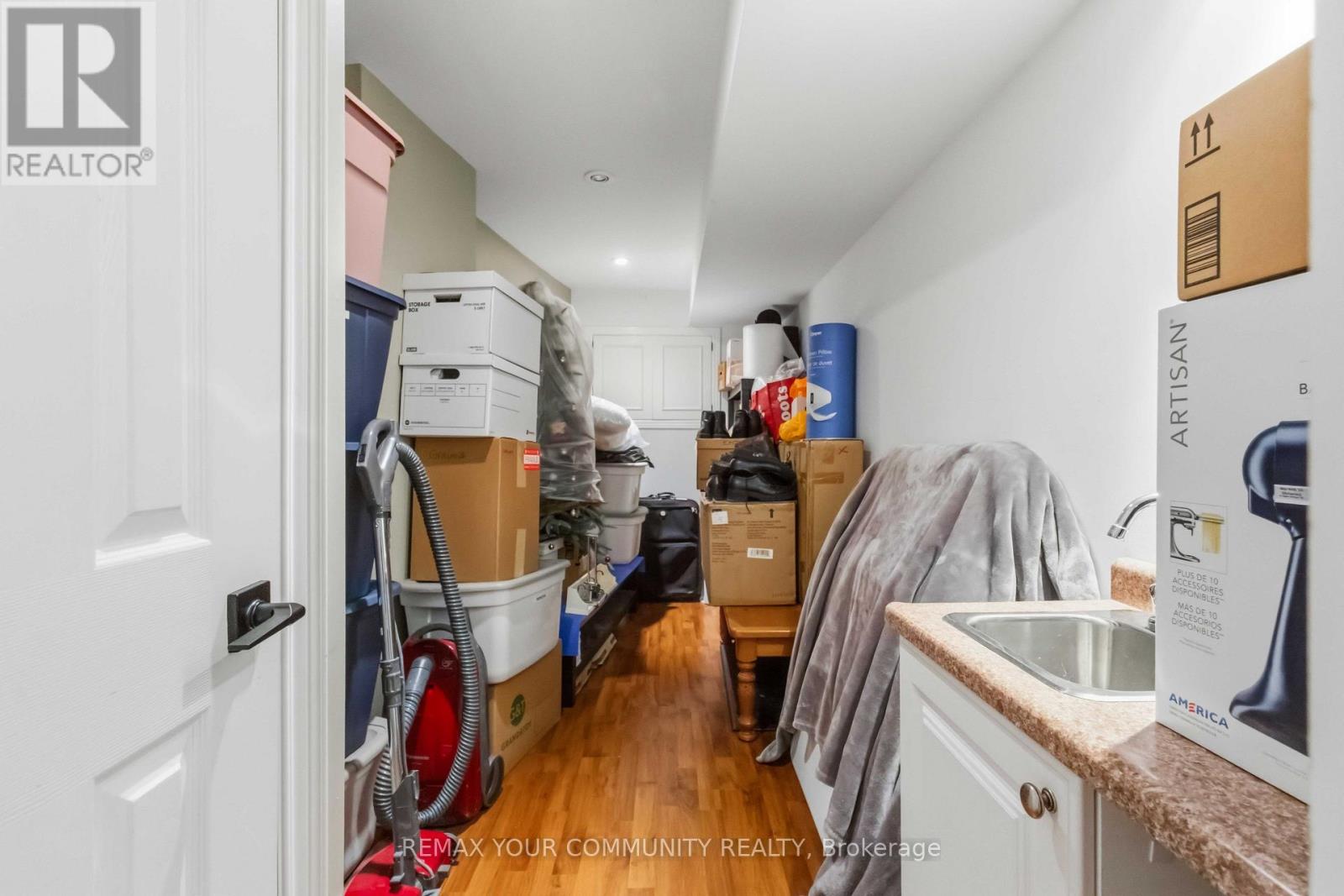 87 LANCASTER COURT - 42