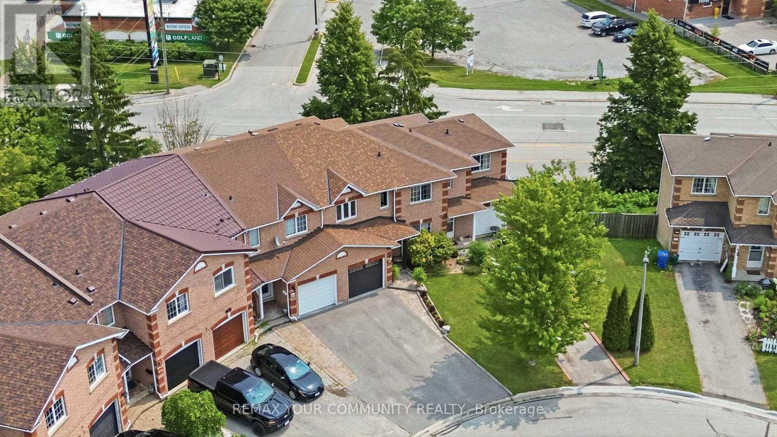 87 LANCASTER COURT - 48