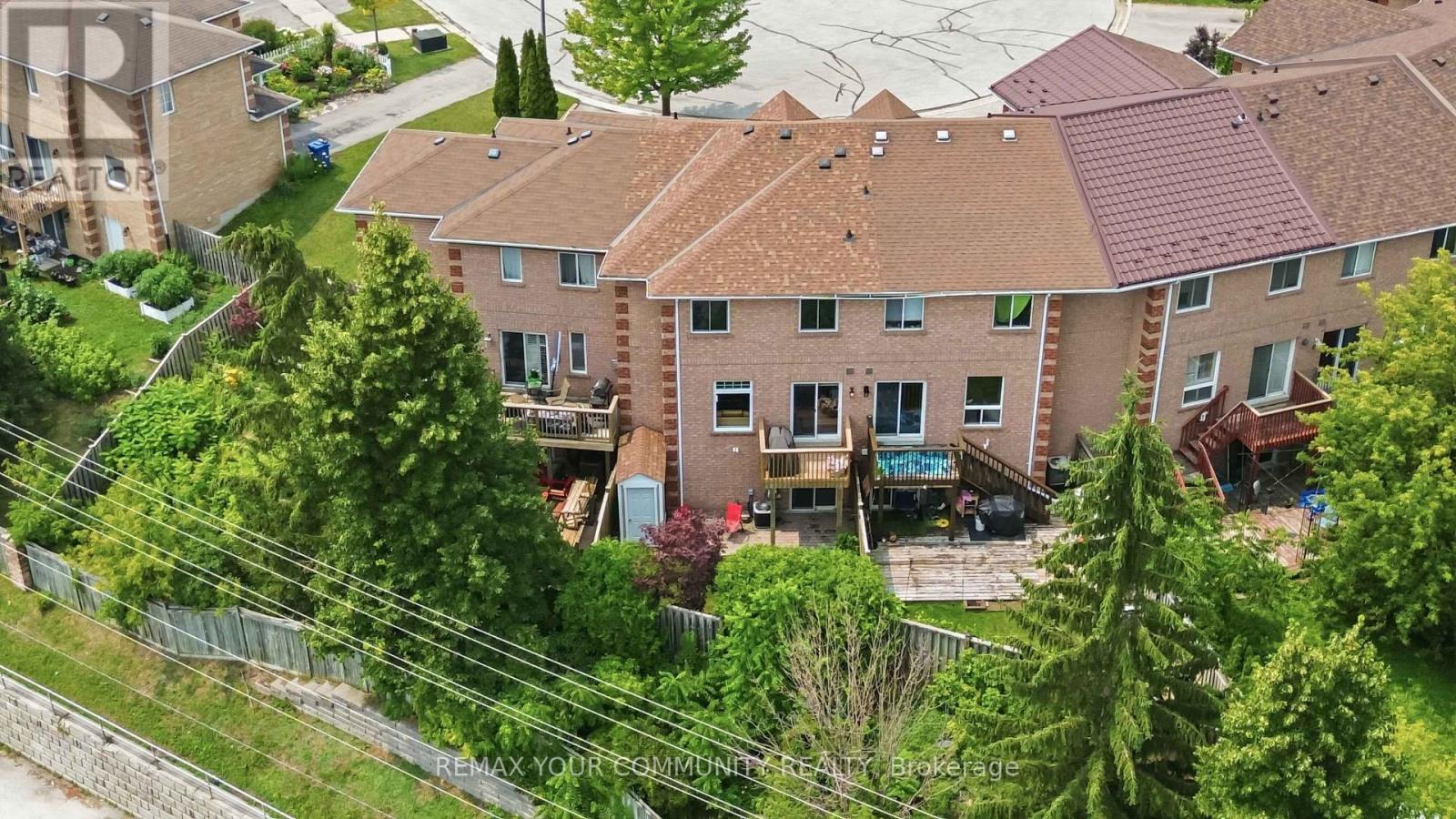 87 LANCASTER COURT - 50