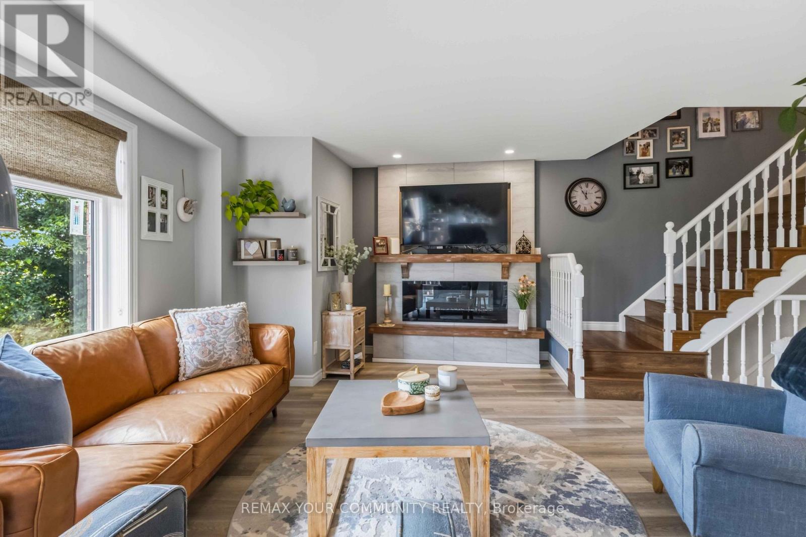 87 LANCASTER COURT - 8