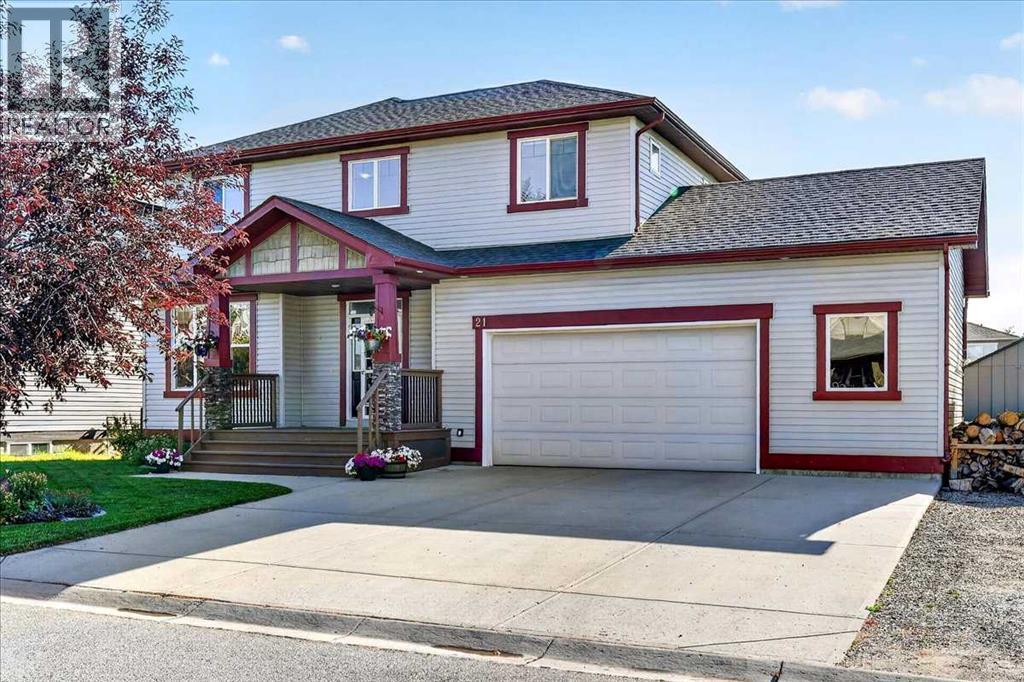 21 Mcintyre Place NW - 1