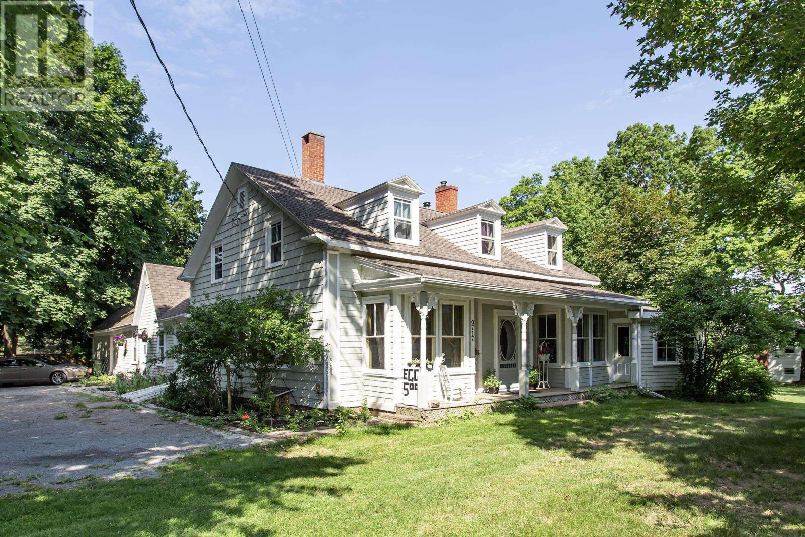 9717 Highway 10