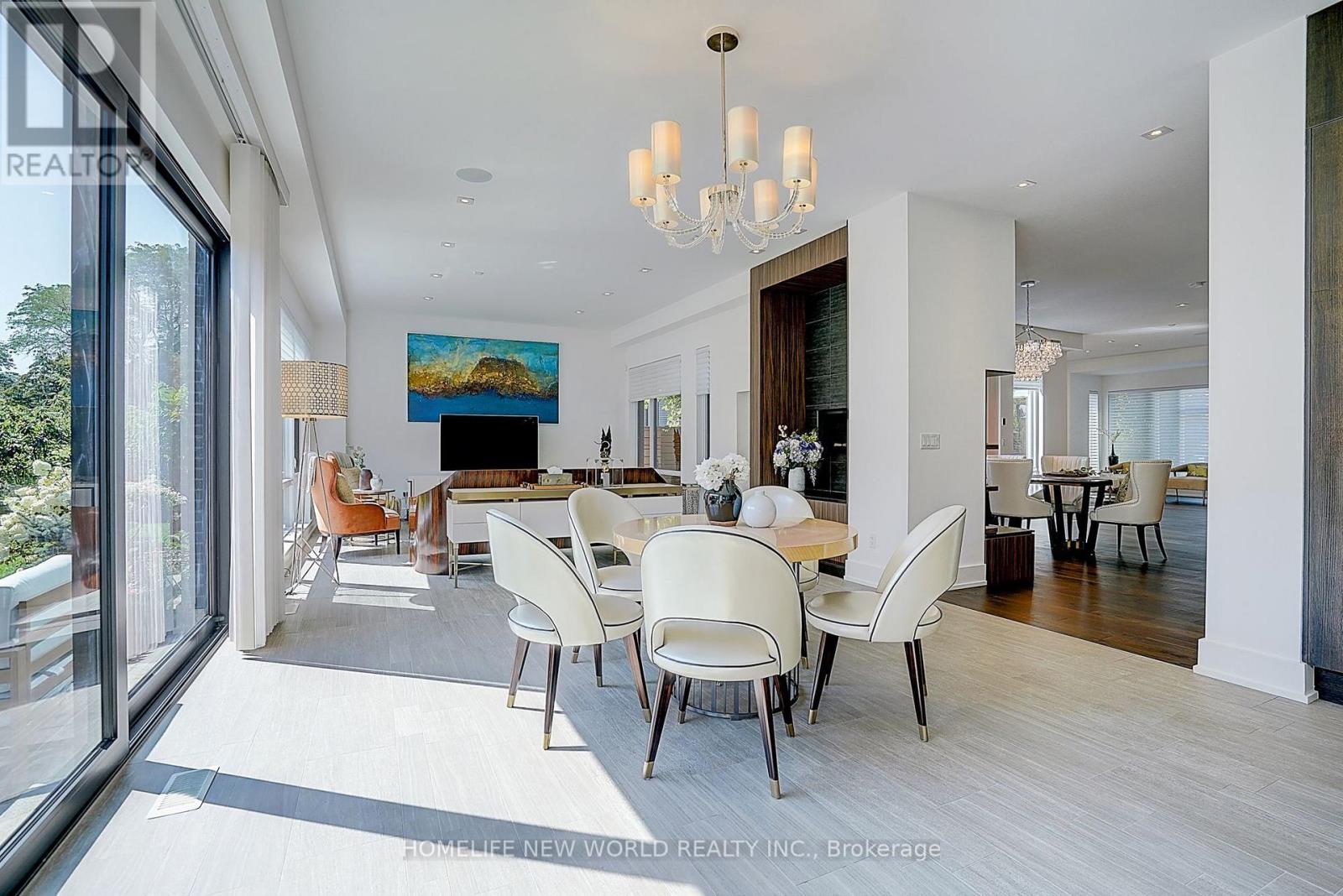 7 VALLIERE PLACE W - 16