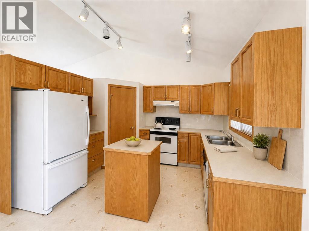 241 Fairway Drive - Image 8