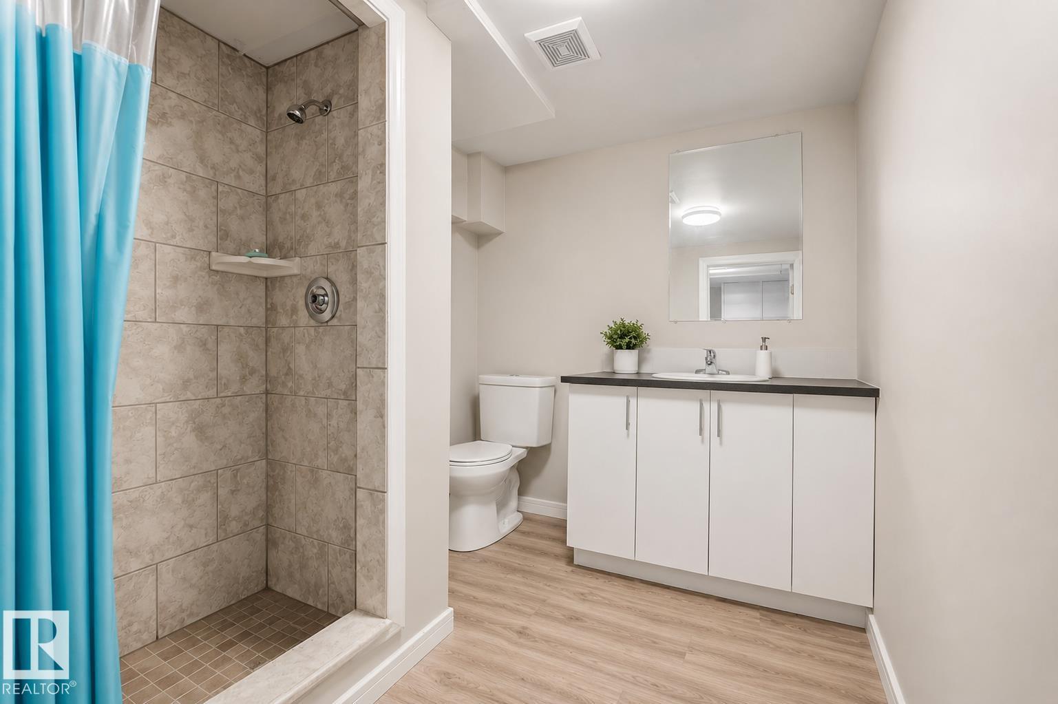 12235 104 ST NW - 11
